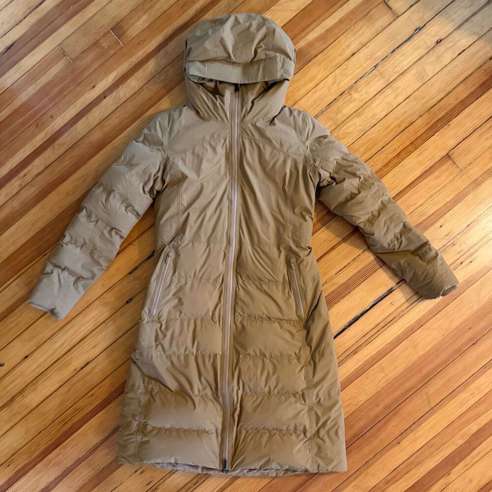 Lululemon Sleet Street Long Jacket in Bold Beige Size 8 - Picture 2 of 10